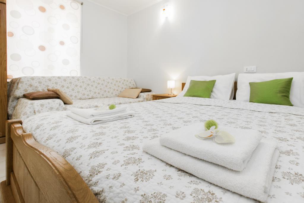 Top City Center Apartments シベニク エクステリア 写真