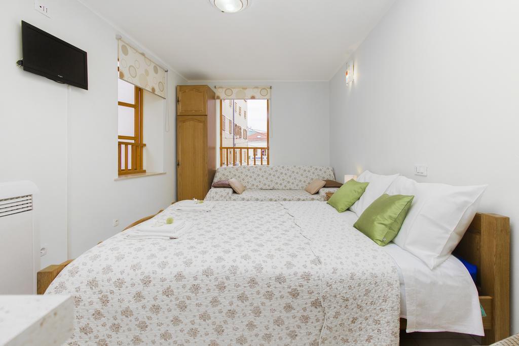 Top City Center Apartments シベニク エクステリア 写真